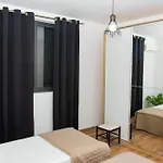 Lucas Relaxing House * Tirana