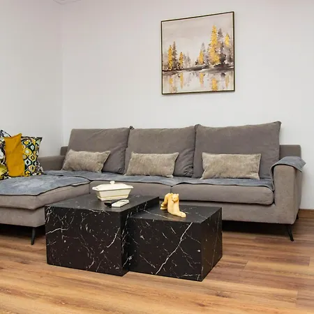 Lucas Relaxing House Tirana