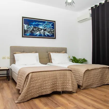 Lucas Relaxing House Τίρανα